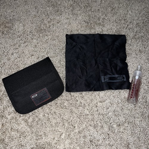 Oakley cleaning cloth kit - oakley,