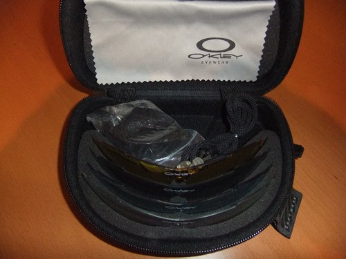 Oakley hard case and strap - oakley,