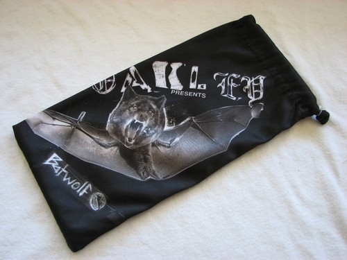 Authentic oakley batwolf - oakley,